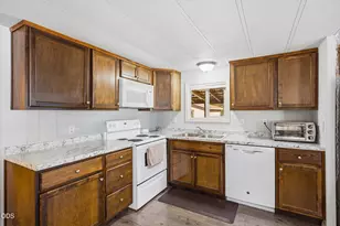 16046 Davis Ave, La Pine, OR 97739 - Photo 11