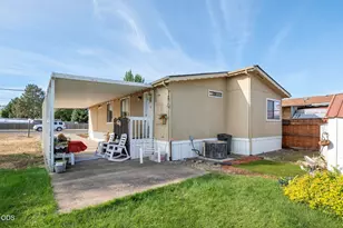 3501 Ave C, White City, OR 97503 - Photo 5