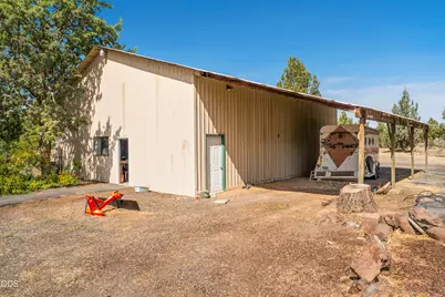 11083 SW Peninsula Drive, Terrebonne, OR 97760 - Photo 43