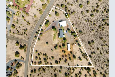 11083 SW Peninsula Drive, Terrebonne, OR 97760 - Photo 1