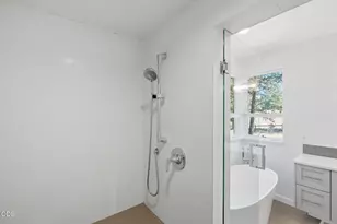 19492 Bainbridge Ct, Bend, OR 97702 - Photo 37