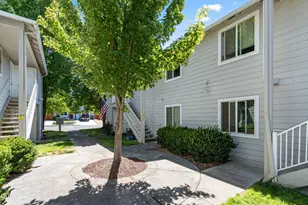 123 Maple St, Central Point, OR 97502 - Photo 7