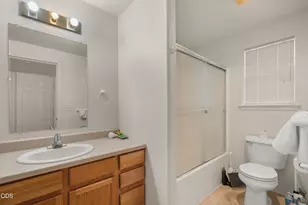 123 Maple St, Central Point, OR 97502 - Photo 37