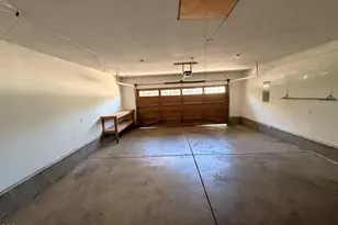 1106 Hampton Dr, Central Point, OR 97502 - Photo 13