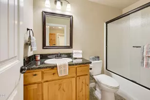 425 SE Cadet Ct, Grants Pass, OR 97527 - Photo 25