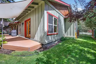 60947 Garnet St, Bend, OR 97702 - Photo 37
