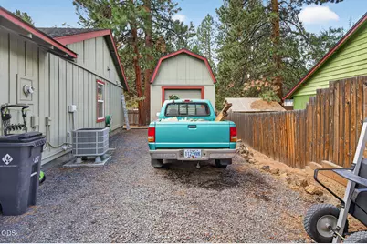 60947 Garnet Street, Bend, OR 97702 - Photo 43