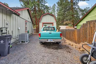 60947 Garnet St, Bend, OR 97702 - Photo 43