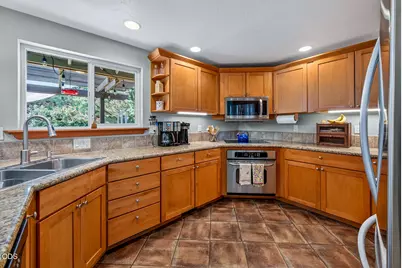 60947 Garnet Street, Bend, OR 97702 - Photo 11