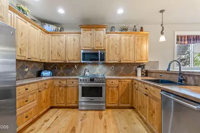 1247 NE Hudspeth Circle, Prineville, OR 97754 - Photo 9