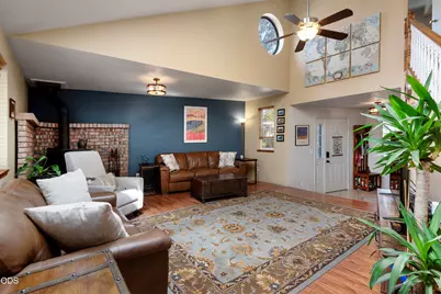 538 NE Soaring Court, Bend, OR 97701 - Photo 5