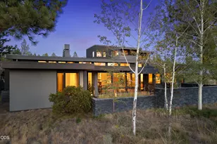 62773 NW Sand Lily Way, Bend, OR 97703 - Photo 57