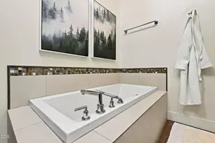 2244 NW Lolo Dr, Bend, OR 97703 - Photo 37