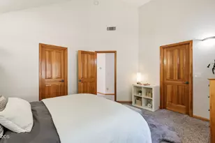 3028 NW Underhill Pl, Bend, OR 97703 - Photo 35