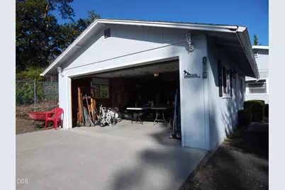 130 Riverview Circle, Shady Cove, OR 97539 - Photo 25