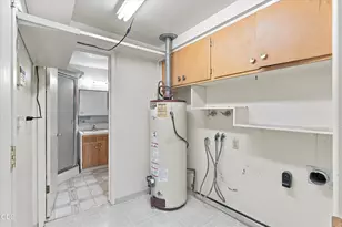 133 S Church St, Phoenix, OR 97535 - Photo 11