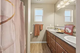 4737 SW Volcano Ave, Redmond, OR 97756 - Photo 23