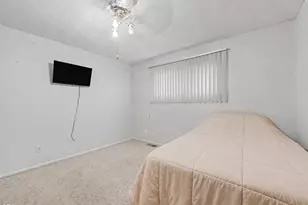 1915 Carlson Dr, Klamath Falls, OR 97603 - Photo 19