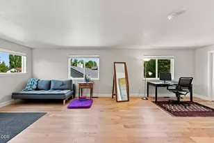 61324 Stardrift Dr, Bend, OR 97702 - Photo 15