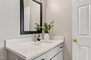 61324 Stardrift Dr, Bend, OR 97702 - Photo 17