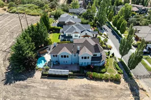 4501 Pinnacle Dr, Medford, OR 97504 - Photo 43