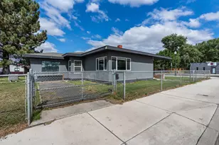 86 NE B St, Madras, OR 97741 - Photo 21