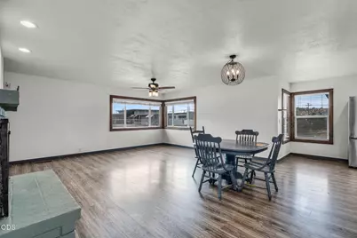 86 NE B Street, Madras, OR 97741 - Photo 5