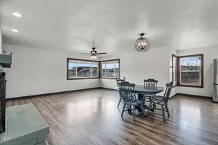 86 NE B St, Madras, OR 97741 - Photo 5