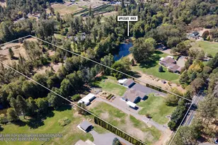 7695 N Applegate Rd, Grants Pass, OR 97527 - Photo 47