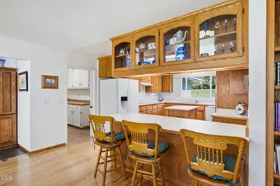 7695 N Applegate Road, Grants Pass, OR 97527 - Photo 9