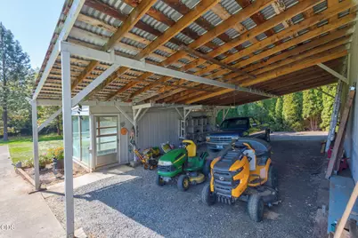 7695 N Applegate Road, Grants Pass, OR 97527 - Photo 43