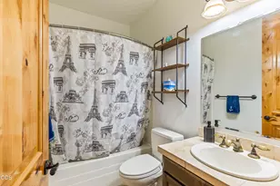 515 Nutcracker Dr, Redmond, OR 97756 - Photo 35