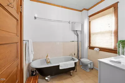 139 SW I Street, Grants Pass, OR 97526 - Photo 29