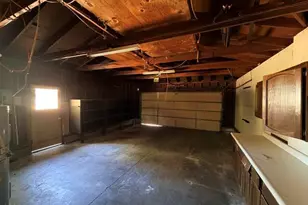 1209 N 10th St, Central Point, OR 97502 - Photo 13