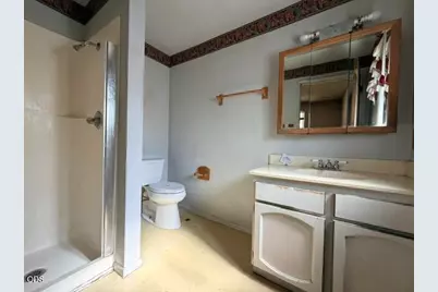 1209 N 10th Street, Central Point, OR 97502 - Photo 9