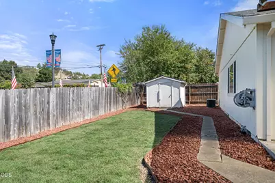 73 Eagle View Drive, Eagle Point, OR 97524 - Photo 25