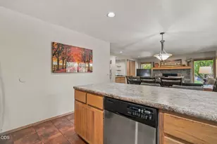 57402 Beaver Ridge Loop, Sunriver, OR 97707 - Photo 15