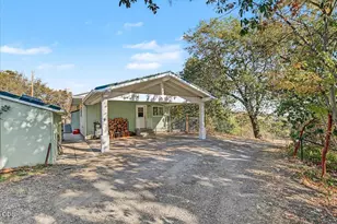 2094 Knowles Rd, Medford, OR 97501 - Photo 37