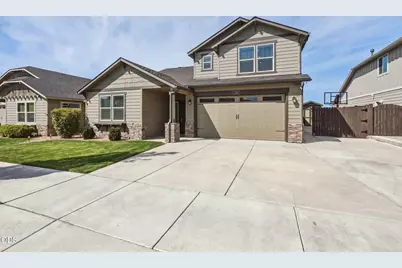 4421 SW Majestic Avenue, Redmond, OR 97756 - Photo 3