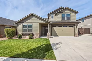 4421 SW Majestic Ave, Redmond, OR 97756 - Photo 1