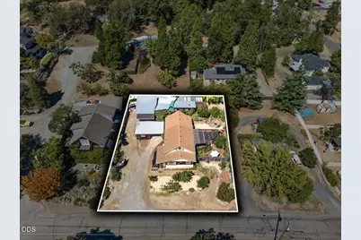 560 S Oregon Street, Jacksonville, OR 97530 - Photo 5
