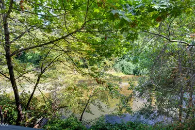 299 Foothill Boulevard, Rogue River, OR 97537 - Photo 11