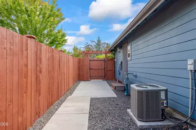 21238 Darby Court, Bend, OR 97702 - Photo 23
