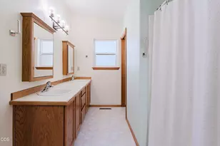 1464 SW Bent Loop, Powell Butte, OR 97753 - Photo 33