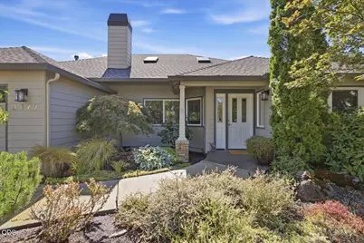 3472 Blue Blossom Drive, Medford, OR 97504 - Photo 1