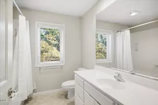 3472 Blue Blossom Dr, Medford, OR 97504 - Photo 19