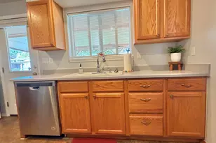 10227 Wright Ave, Klamath Falls, OR 97603 - Photo 7