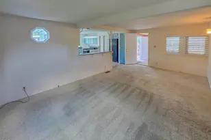 515 E Main St, Rogue River, OR 97537 - Photo 9