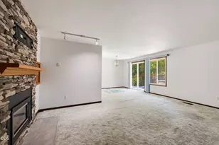 2337 Greenbrook Dr, Medford, OR 97504 - Photo 7