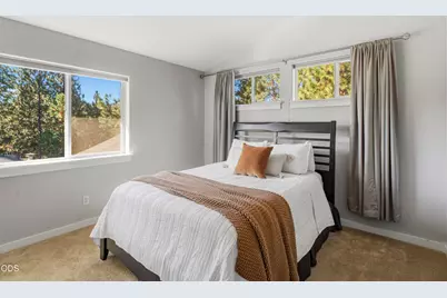 1177 NW 18th Street, Bend, OR 97703 - Photo 37
